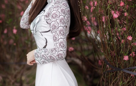 子宫内膜很厚什么原因